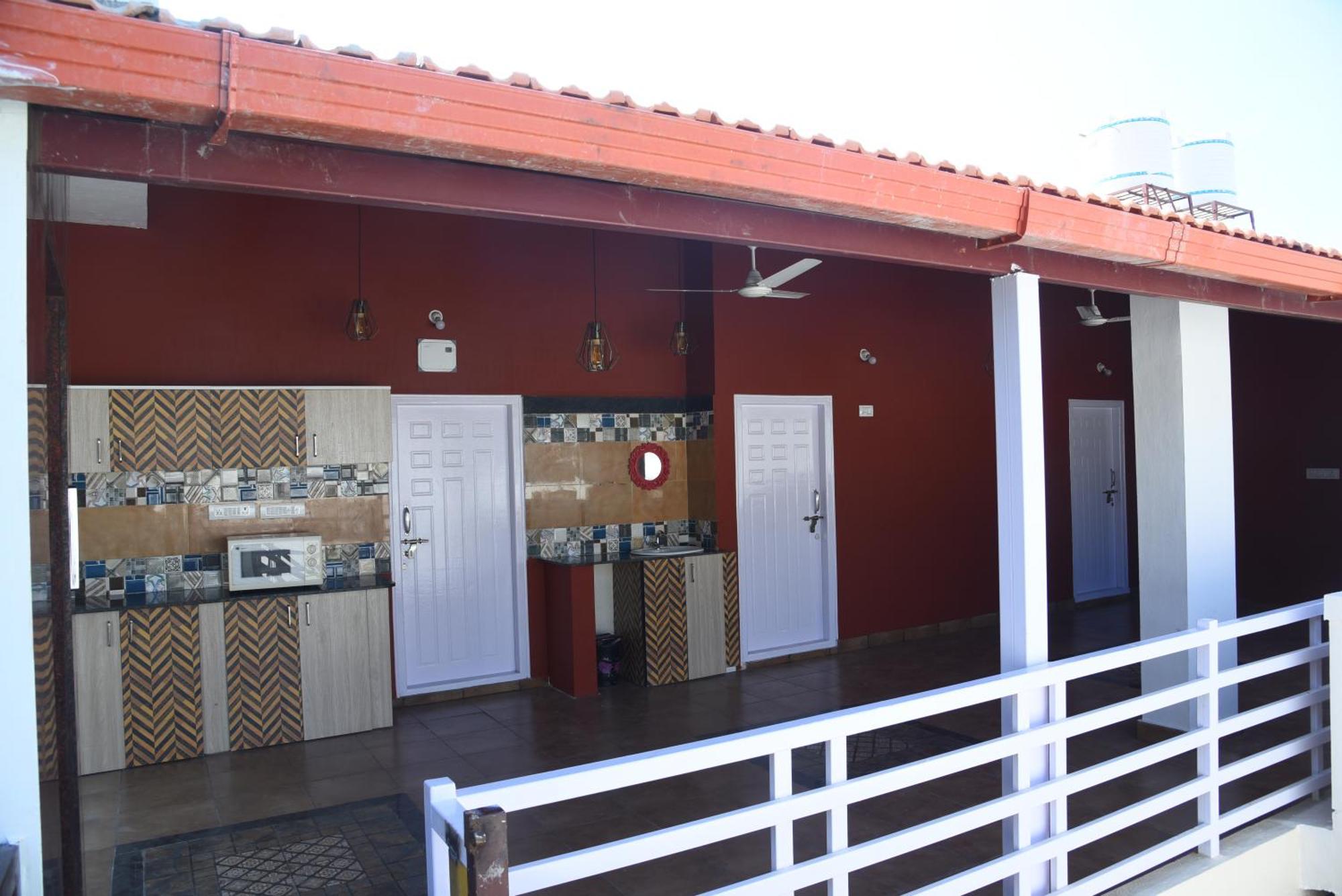 Gubbi Goodu Inn Homestay Chikmagalur Luaran gambar