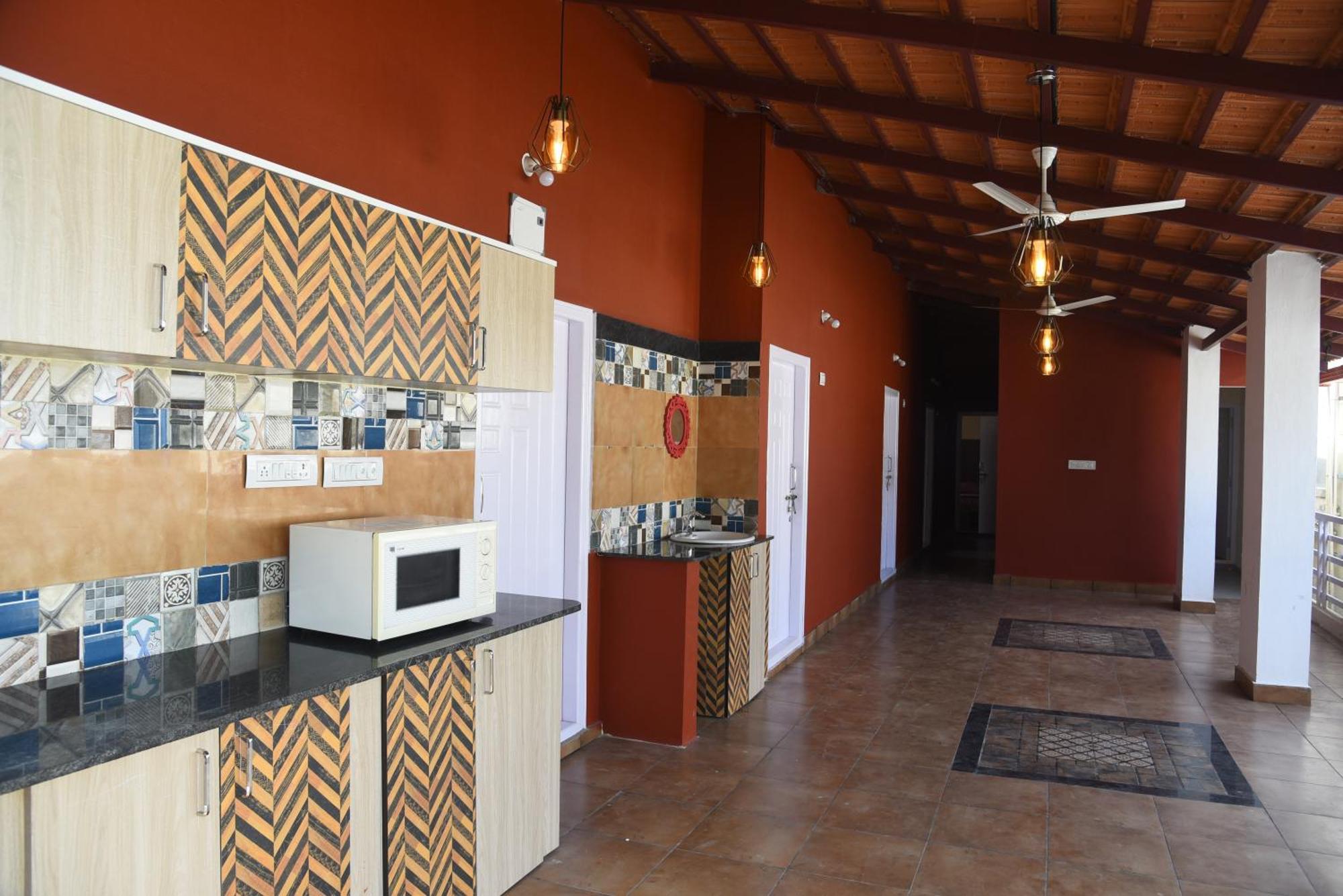 Gubbi Goodu Inn Homestay Chikmagalur Luaran gambar